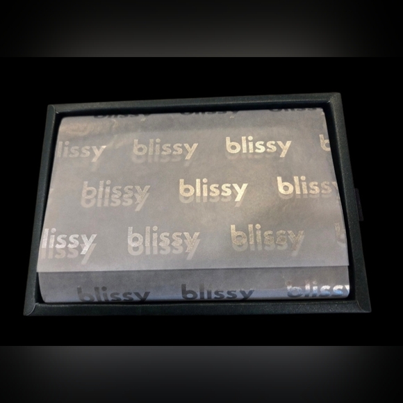 Blissy Silk Sleep Masks 100% Pure Muleberry Silk EMERALD BNWB - Picture 6 of 10